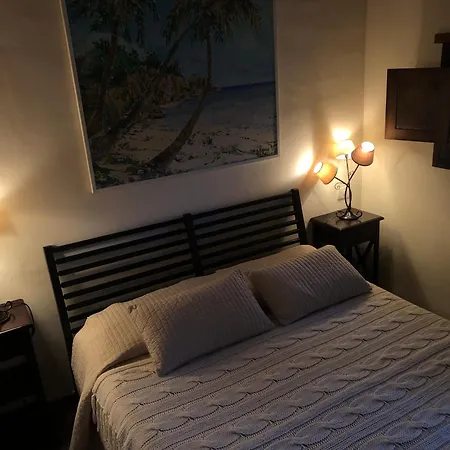 Spartaco Eco Retreat San Pantaleo Guest house *