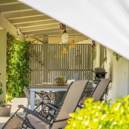 Spartaco Eco Retreat San Pantaleo Πανσιόν