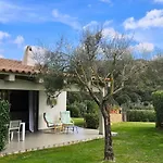 Guest house Spartaco Eco Retreat San Pantaleo Sole Ruiu