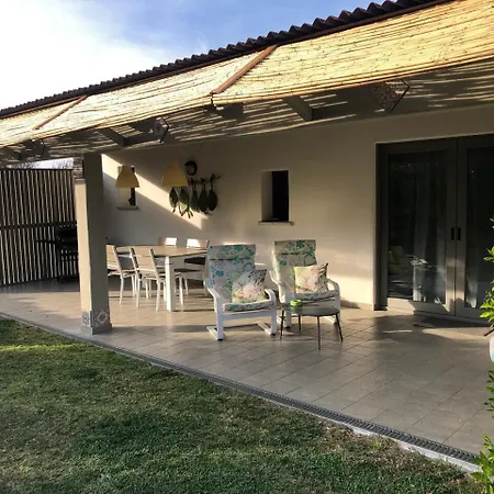 Spartaco Eco Retreat San Pantaleo ゲストハウス