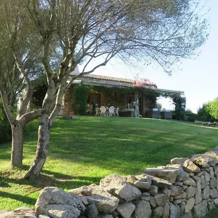 Spartaco Eco Retreat San Pantaleo 4* Sole Ruiu
