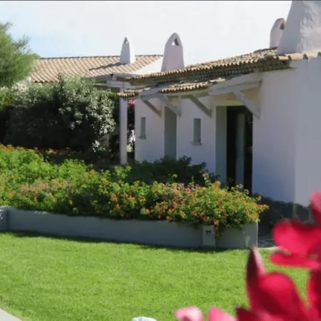 ゲストハウス Spartaco Eco Retreat San Pantaleo