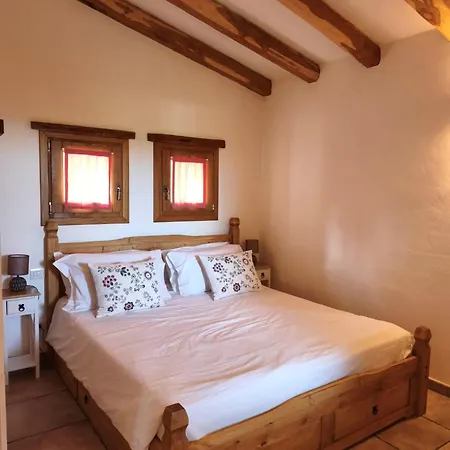 ゲストハウス Spartaco Eco Retreat San Pantaleo