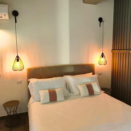 Spartaco Eco Retreat San Pantaleo ゲストハウス