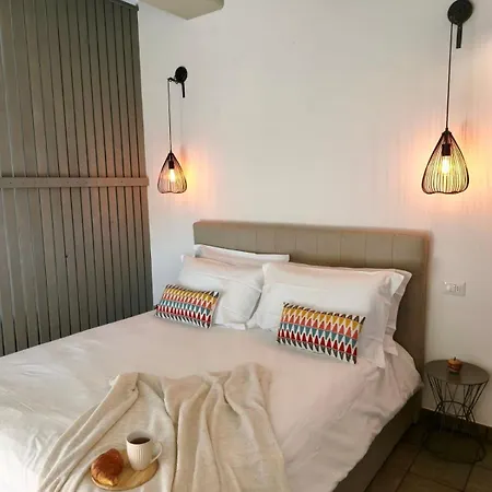 Spartaco Eco Retreat San Pantaleo ゲストハウス
