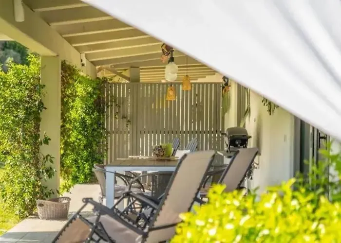 Spartaco Eco Retreat San Pantaleo Guest house